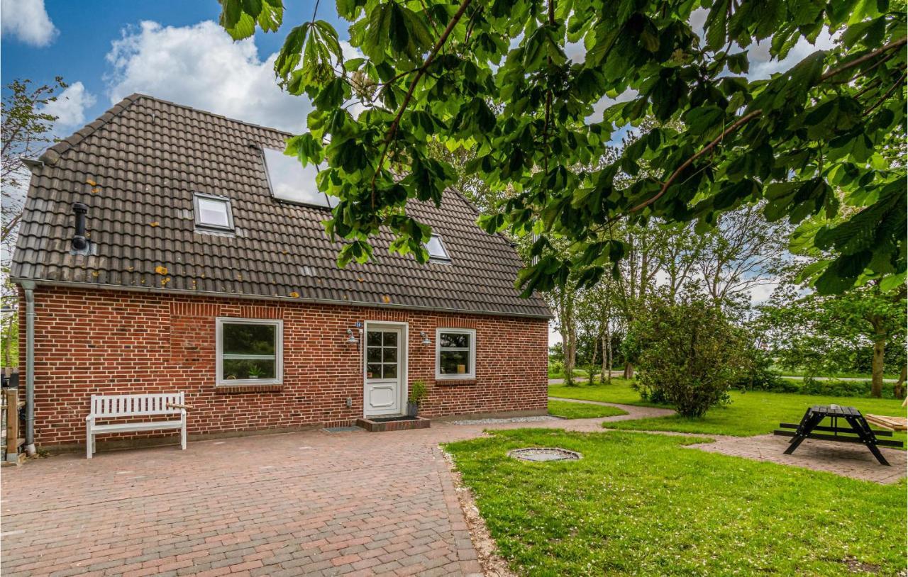 Nice Home In Niebuell With Kitchen Exterior foto